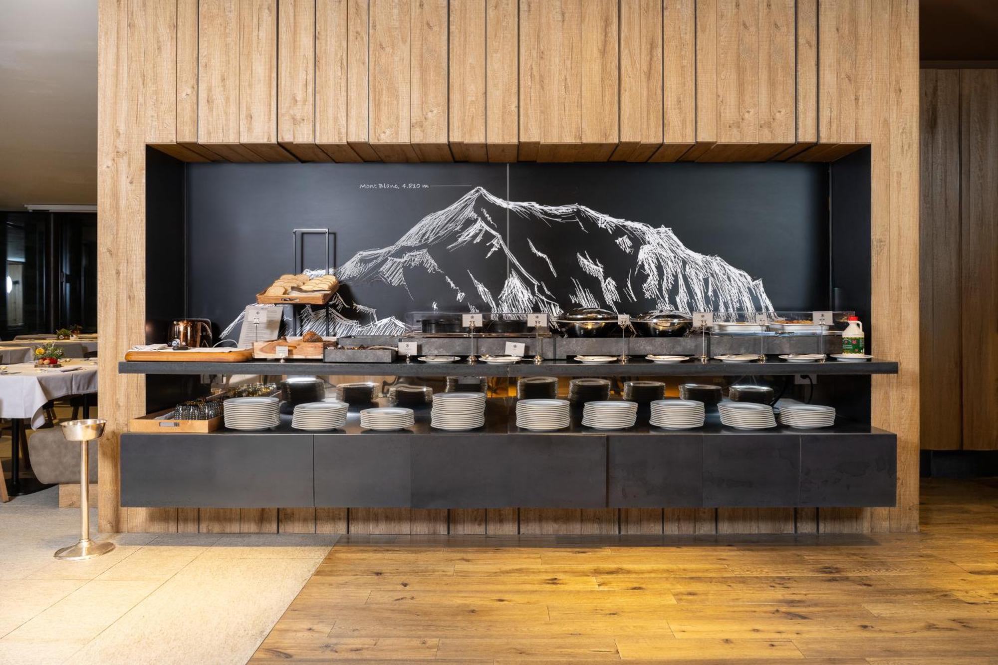 Grand Hotel Courmayeur Mont Blanc, By R Collection Hotels Zewnętrze zdjęcie