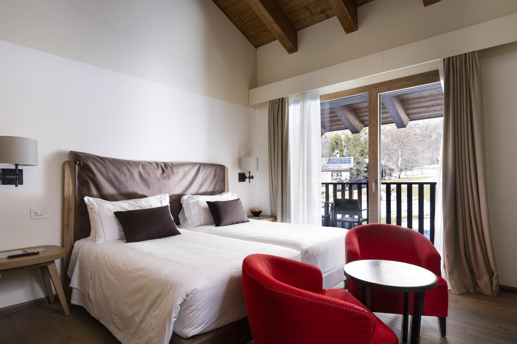 Grand Hotel Courmayeur Mont Blanc, By R Collection Hotels Zewnętrze zdjęcie